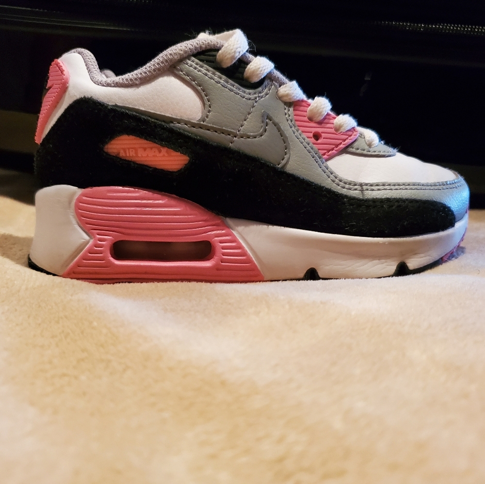 Nike Air Max 90